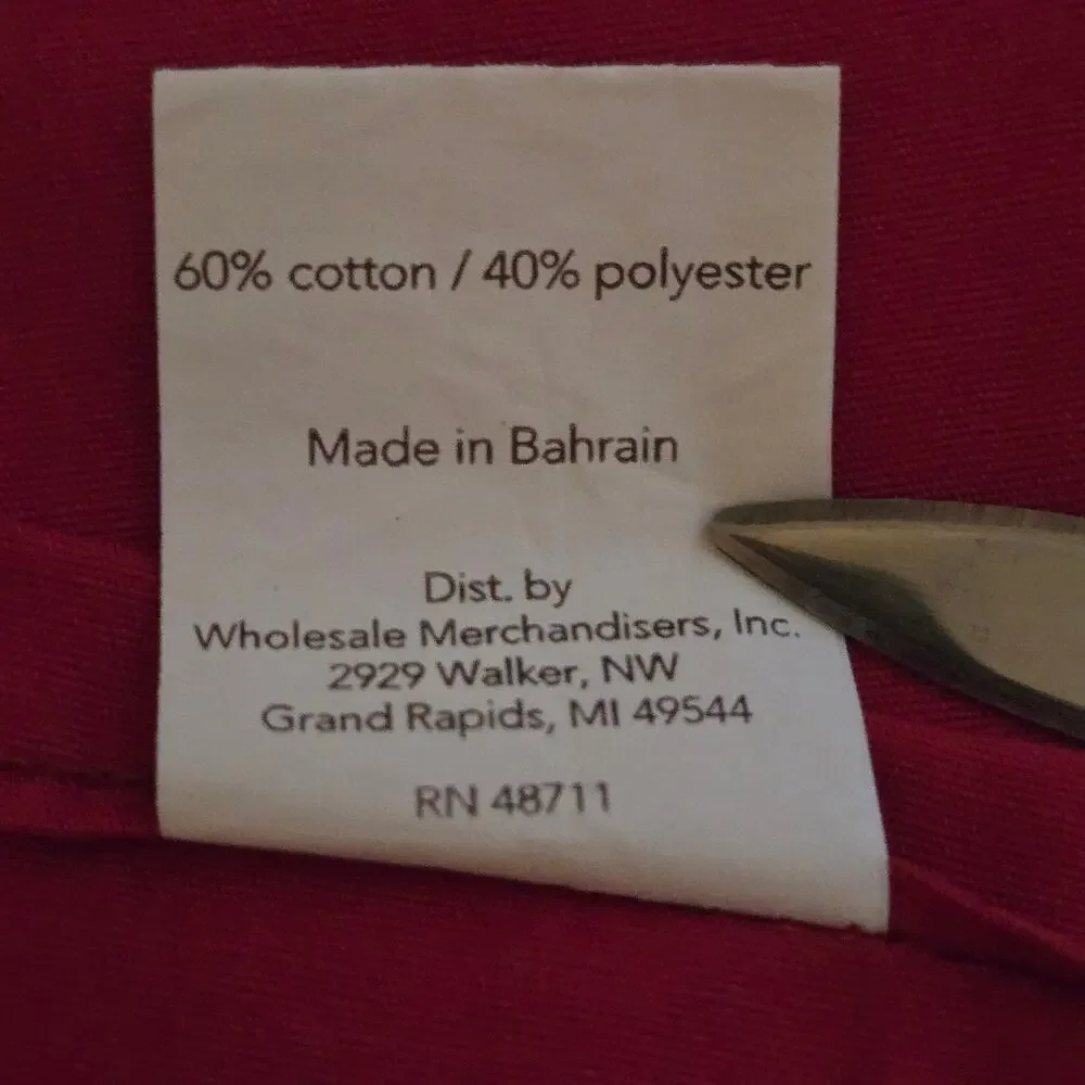 Deep Red Solid Color 3-pc Twin Bed Sheet Set - Brand New